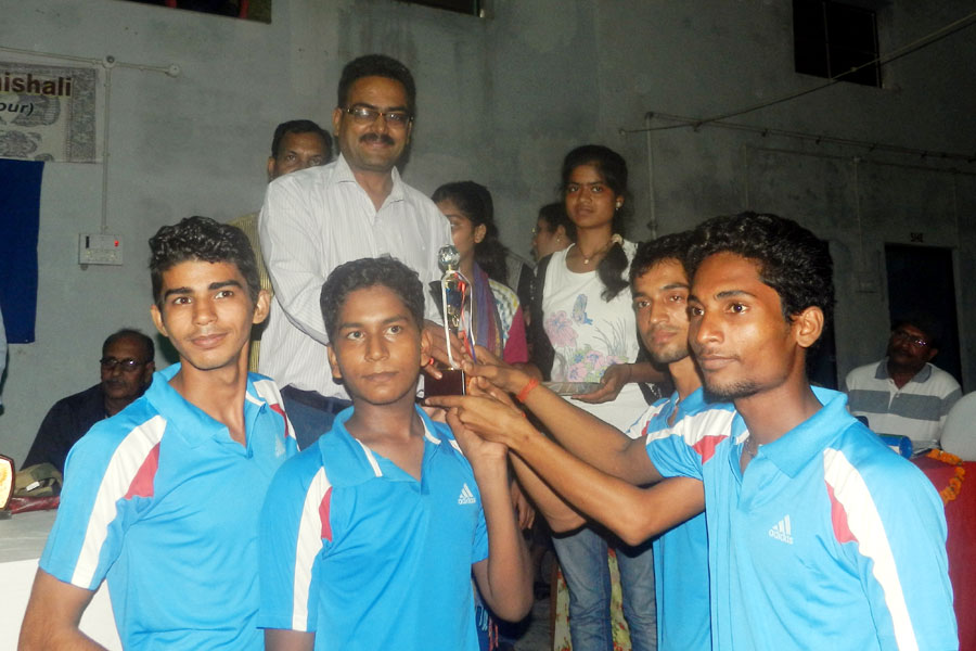 Runner Team (M), R.D.S. College, Muz.