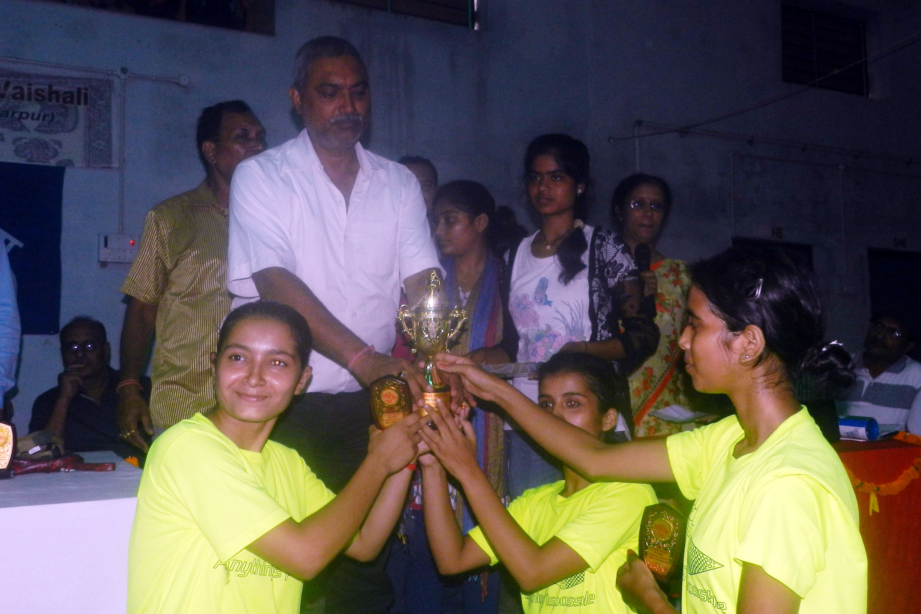 Winner Team (W), M.D.D.M. College, Muz.